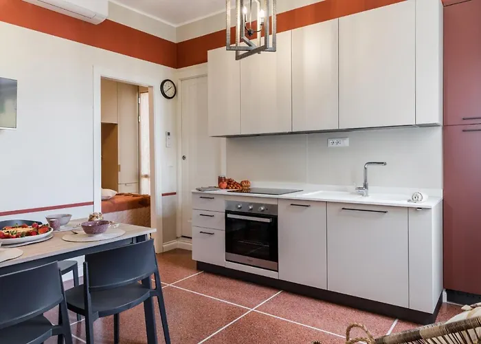 Orange Апартаменти *