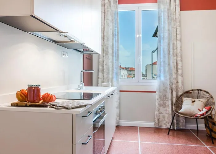 Orange Апартаменты *