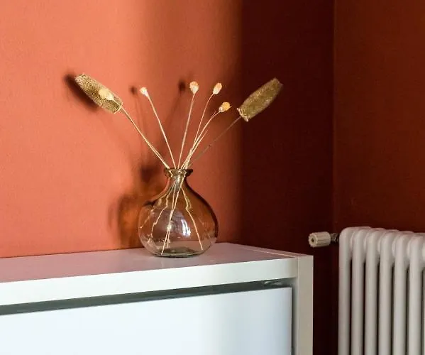 Апартаменти Orange