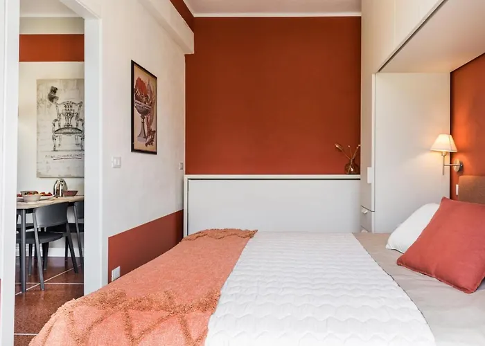 Orange Діано-Марина